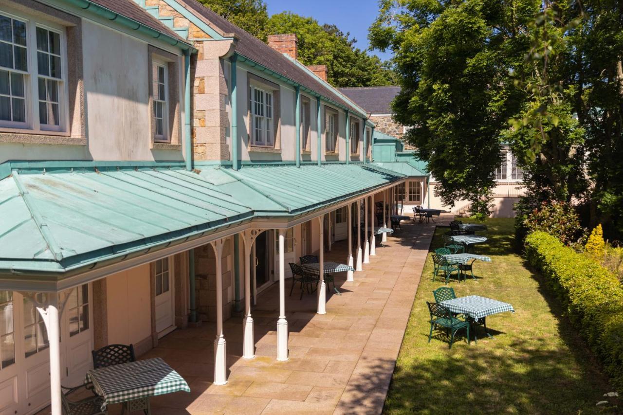The Dixcart Hotel Sark Buitenkant foto